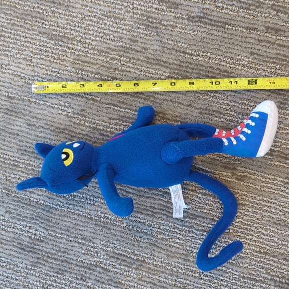 Pete the Cat - Picture 5 of 6